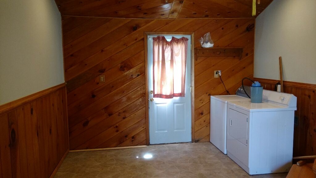 2041 Arenac State Road Standish, MI 48658 - Photo 16 of 17 1831933-15.JPG