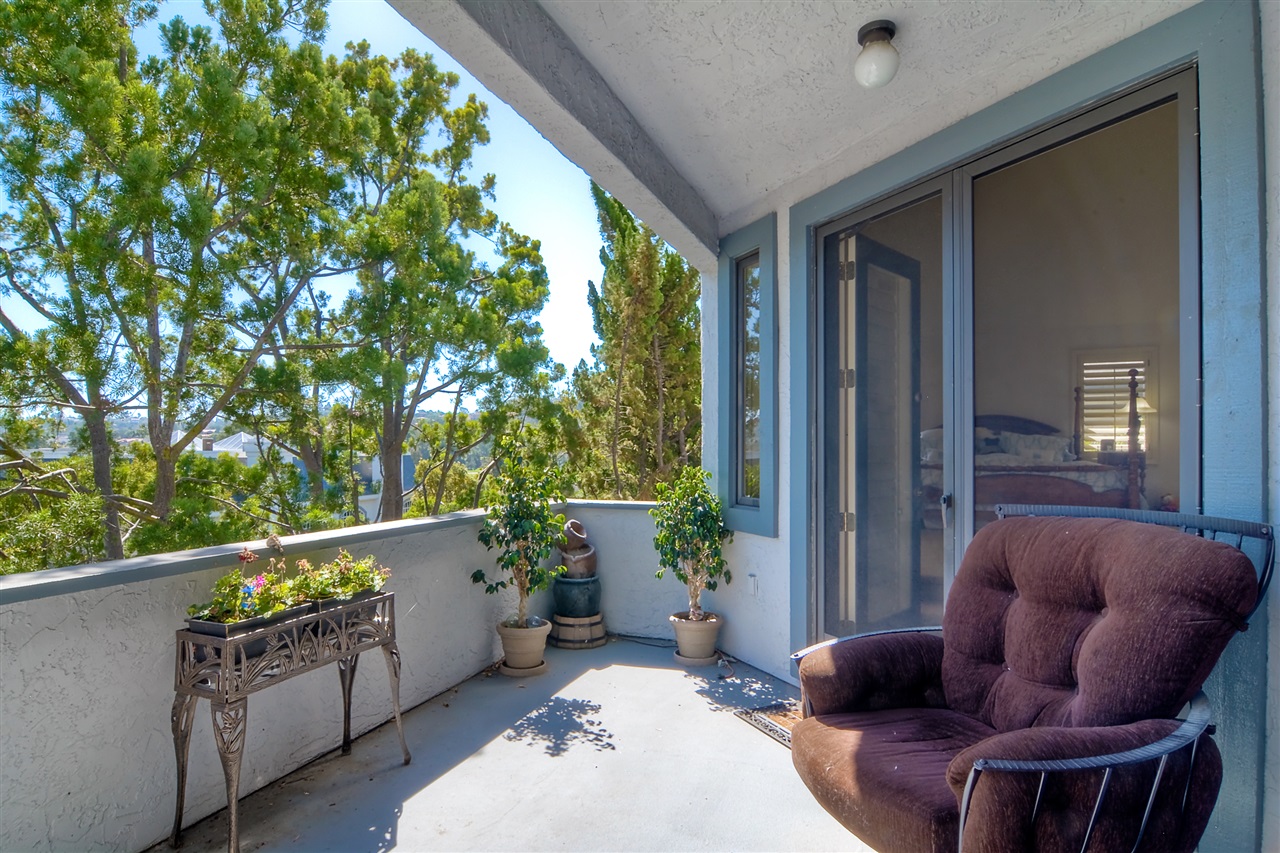 7395 Alicante Road Carlsbad, CA 92009 - Photo 12 of 25 Gallery Image 12