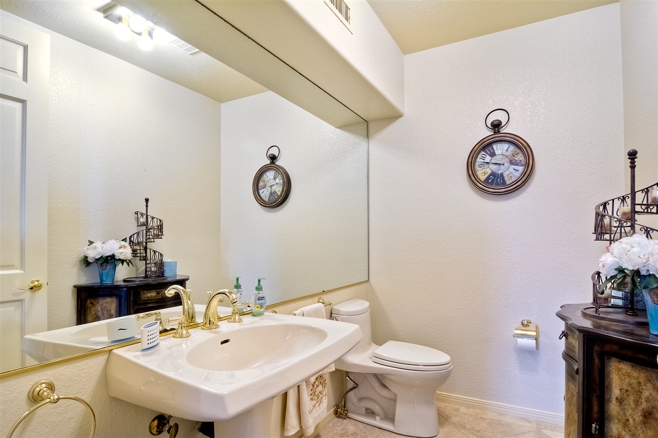7395 Alicante Road Carlsbad, CA 92009 - Photo 14 of 25 Gallery Image 14