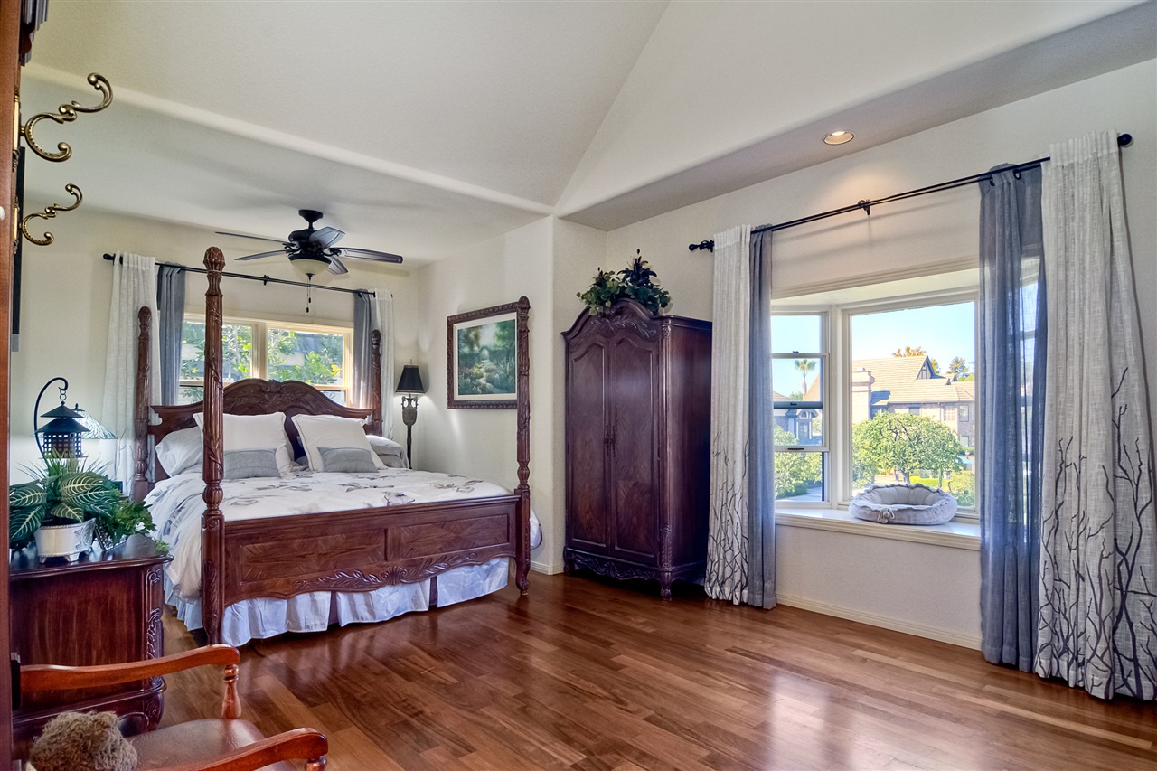 7395 Alicante Road Carlsbad, CA 92009 - Photo 17 of 25 Gallery Image 17