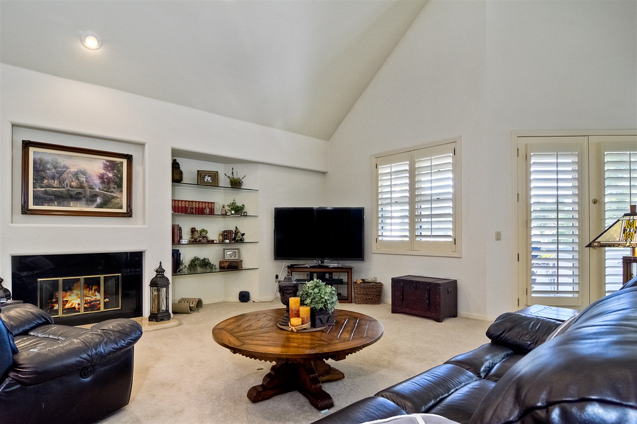 7395 Alicante Road Carlsbad, CA 92009 - Photo 19 of 25 Gallery Image 19