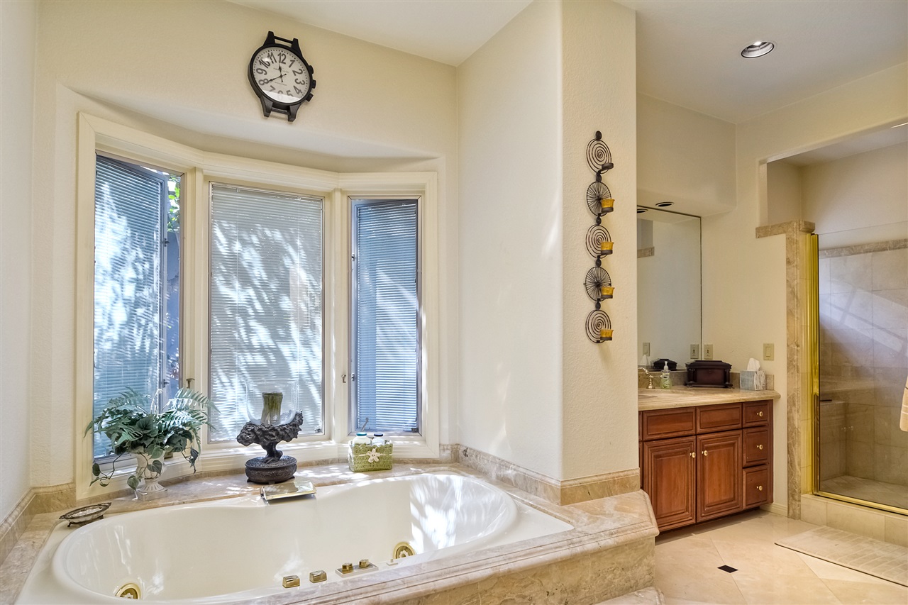 7395 Alicante Road Carlsbad, CA 92009 - Photo 22 of 25 Gallery Image 22