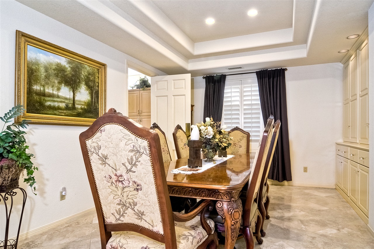 7395 Alicante Road Carlsbad, CA 92009 - Photo 9 of 25 Gallery Image 9