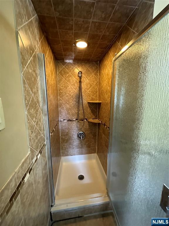 521 Chestnut Street, Unit 2 Orange, NJ 07050 - Photo 9 of 10