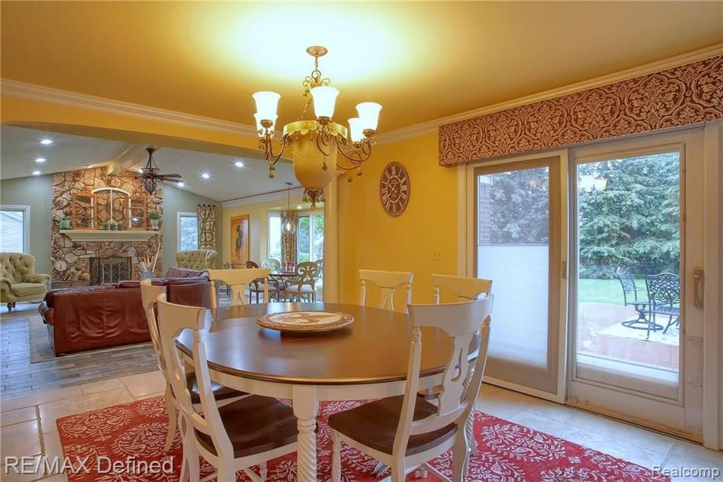 1272 Chaffer Drive Rochester Hills, MI 48306 - Photo 13 of 34