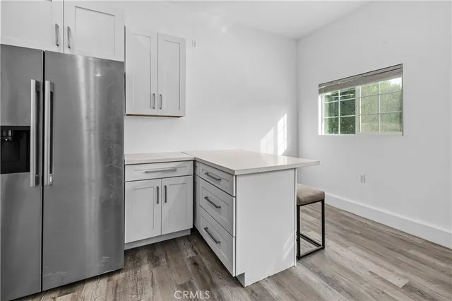 $2,500 | 19613 Lanark Street, Unit 1/2, Reseda, CA 91335