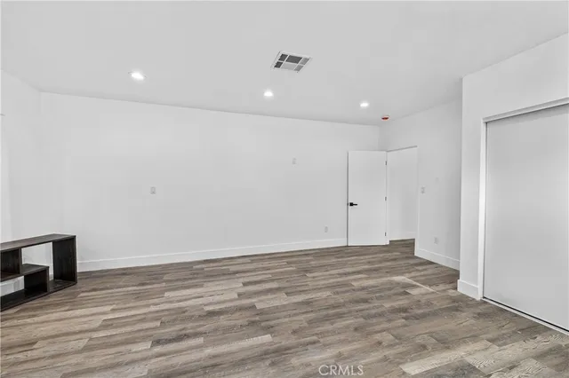 $2,500 | 19613 Lanark Street, Unit 1/2, Reseda, CA 91335