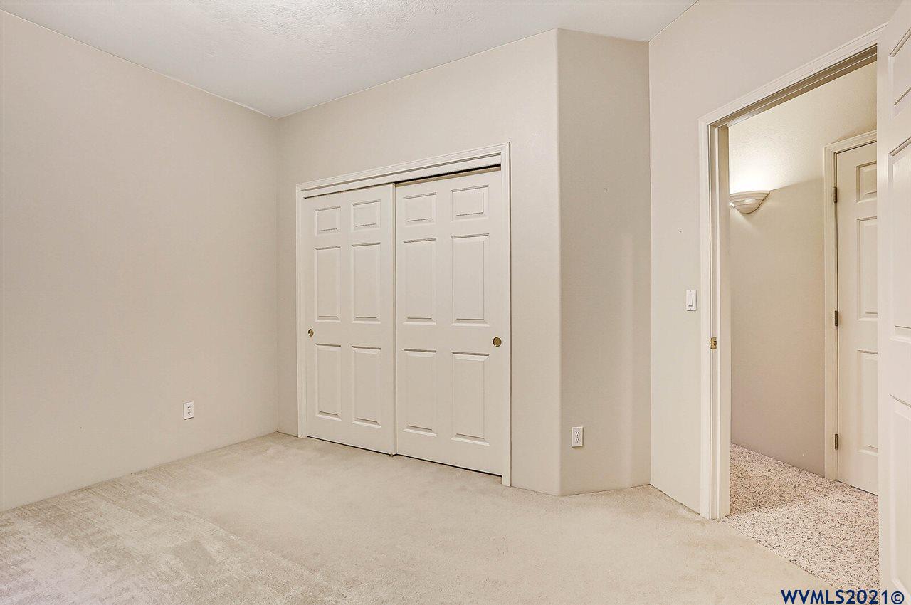 715 Southwest 8th Street Sublimity, OR 97385 - Photo 31 of 42 Gallery Image 31