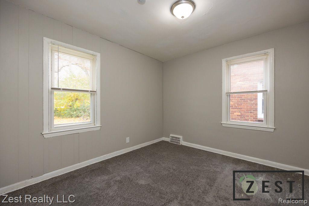 19803 Santa Rosa Drive Detroit, MI 48221 - Photo 11 of 18