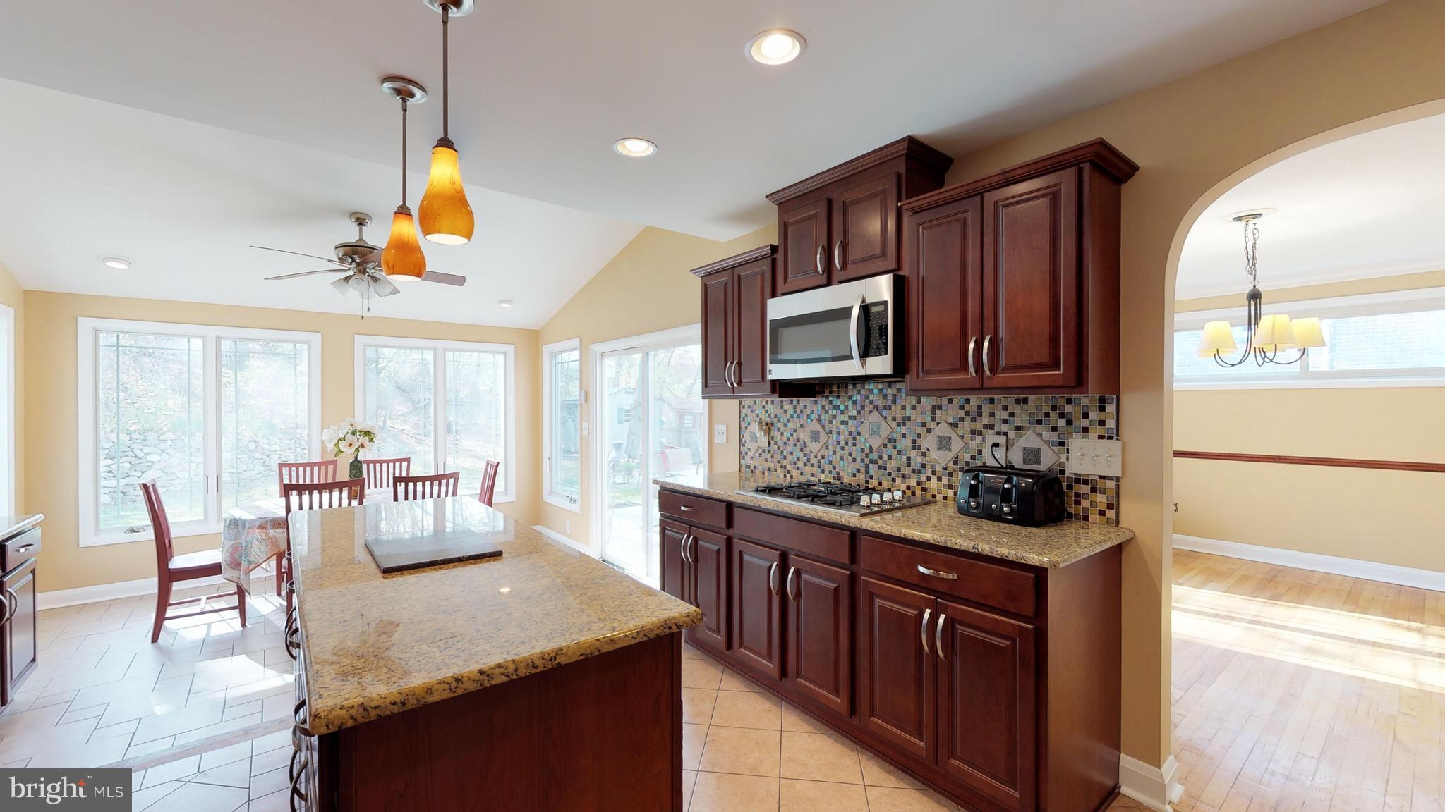 545 Brook Road Towson, MD 21286 - Photo 10 of 30 Kitchen with island