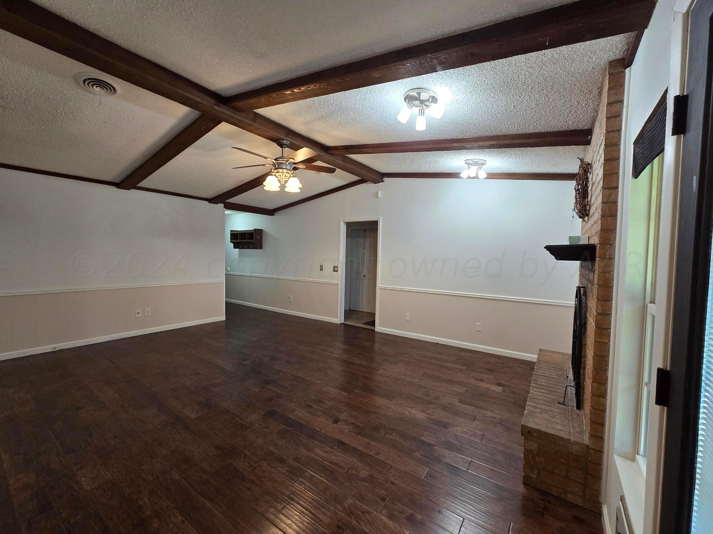 6523 Garwood Road Amarillo, TX 79109 - Photo 5 of 30 20240606_083432
