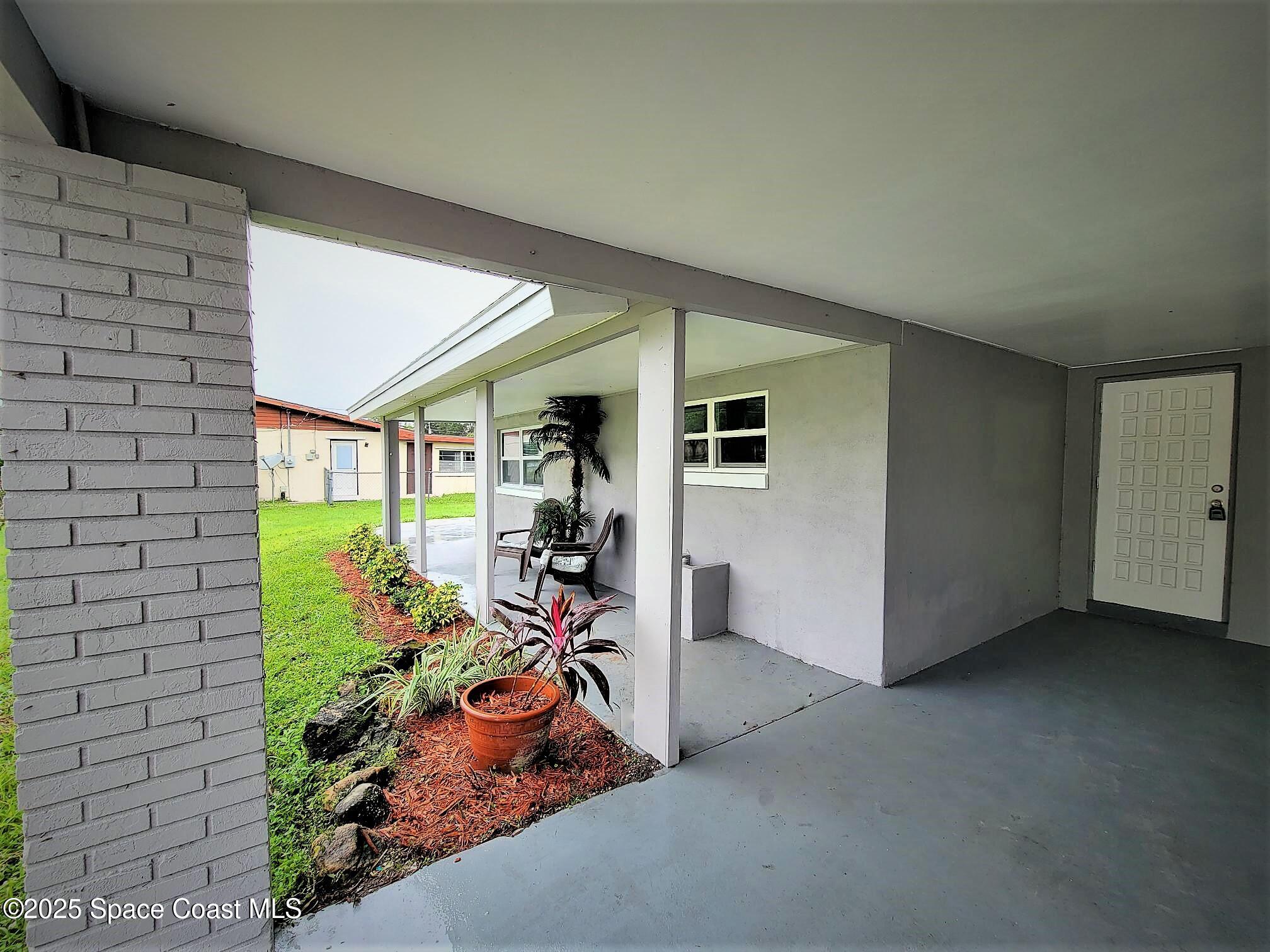 2309 Dairy Road Melbourne, FL 32901 - Photo 4 of 23 20221122_095411
