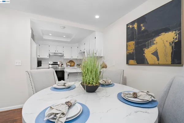 $994,999 | 18 Gazania Terrace, Fremont, CA 94536