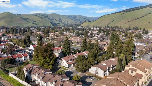 $994,999 | 18 Gazania Terrace, Fremont, CA 94536