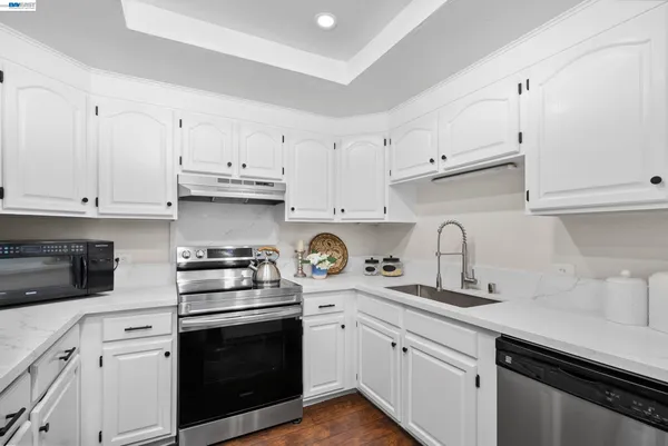 $994,999 | 18 Gazania Terrace, Fremont, CA 94536