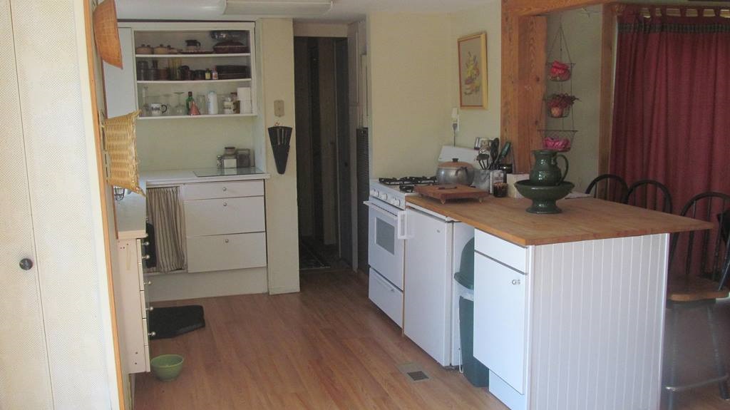 121 Russell Road Cavendish, VT 05142 - Photo 12 of 17