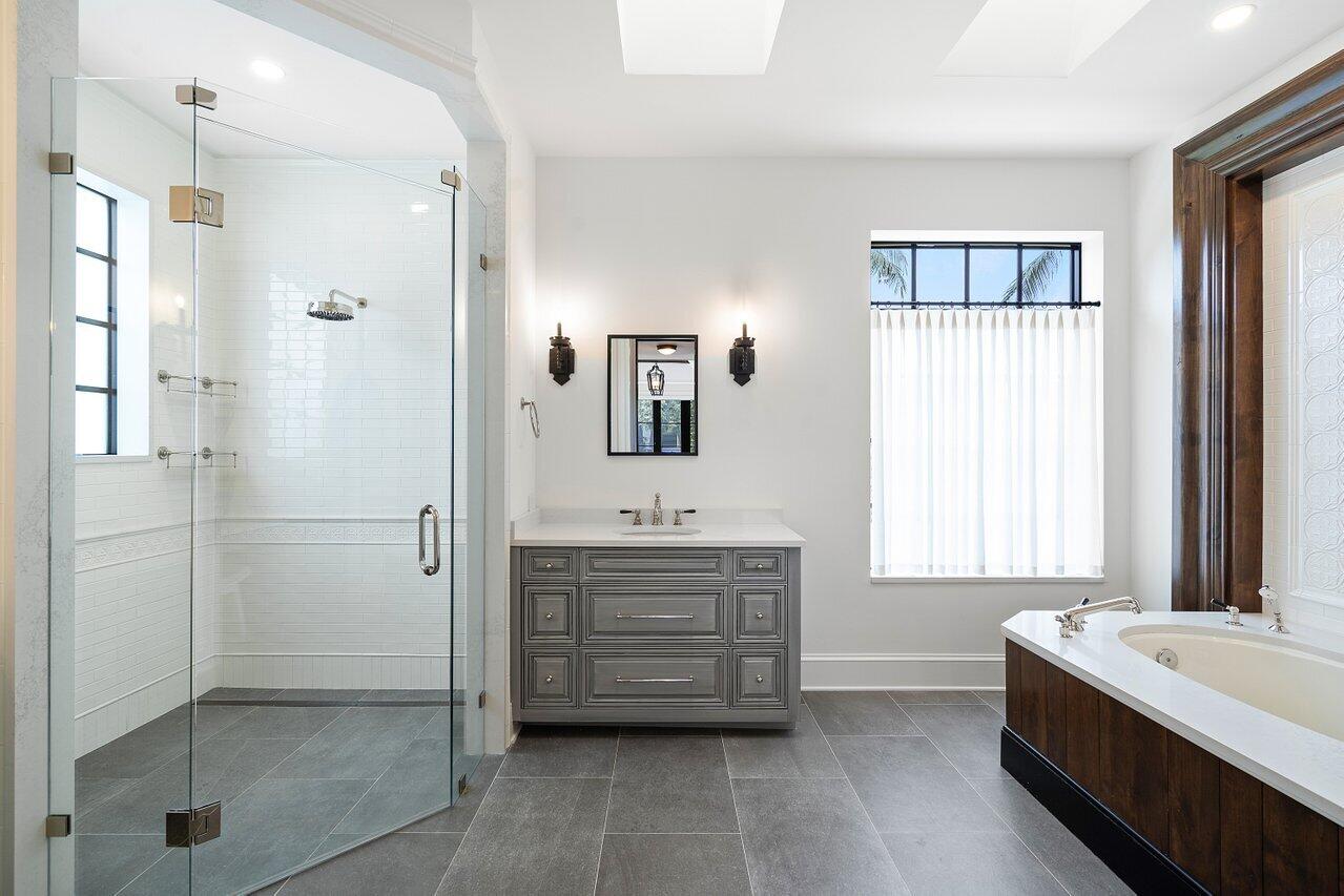 3589 Northwest Clubside Circle Boca Raton, FL 33496 - Photo 22 of 41 Primary Bathroom