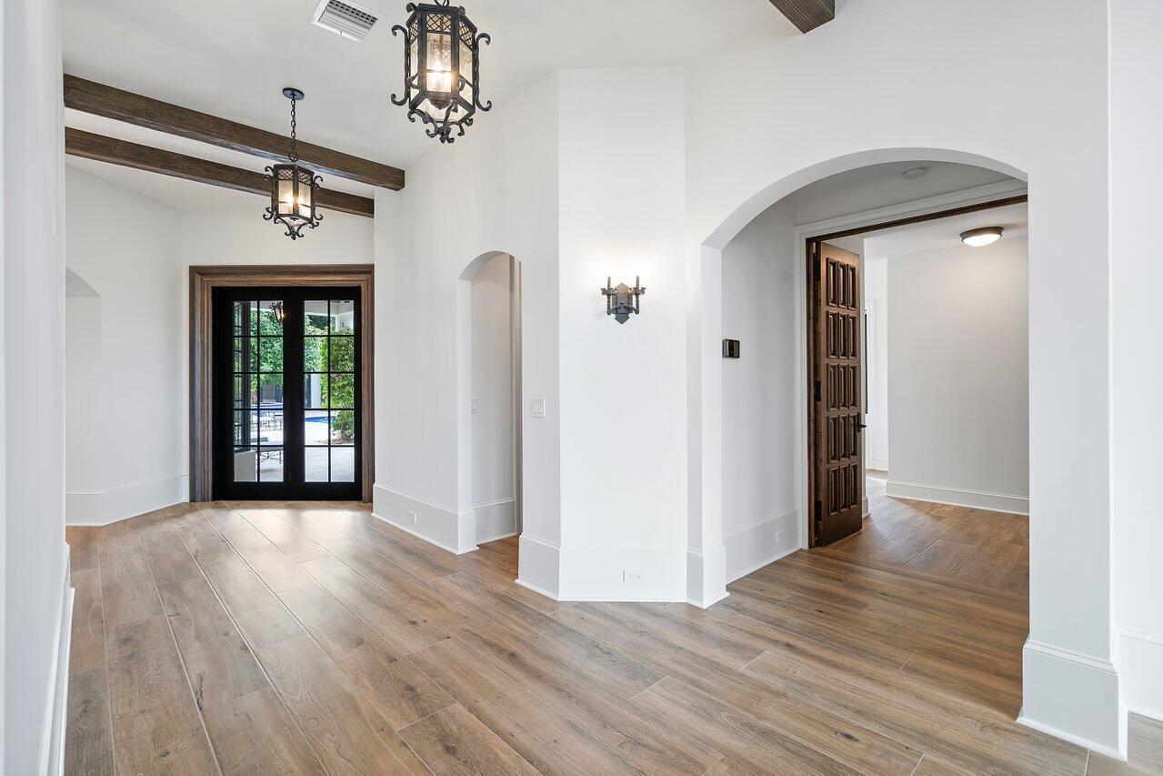 3589 Northwest Clubside Circle Boca Raton, FL 33496 - Photo 6 of 41 Entryway