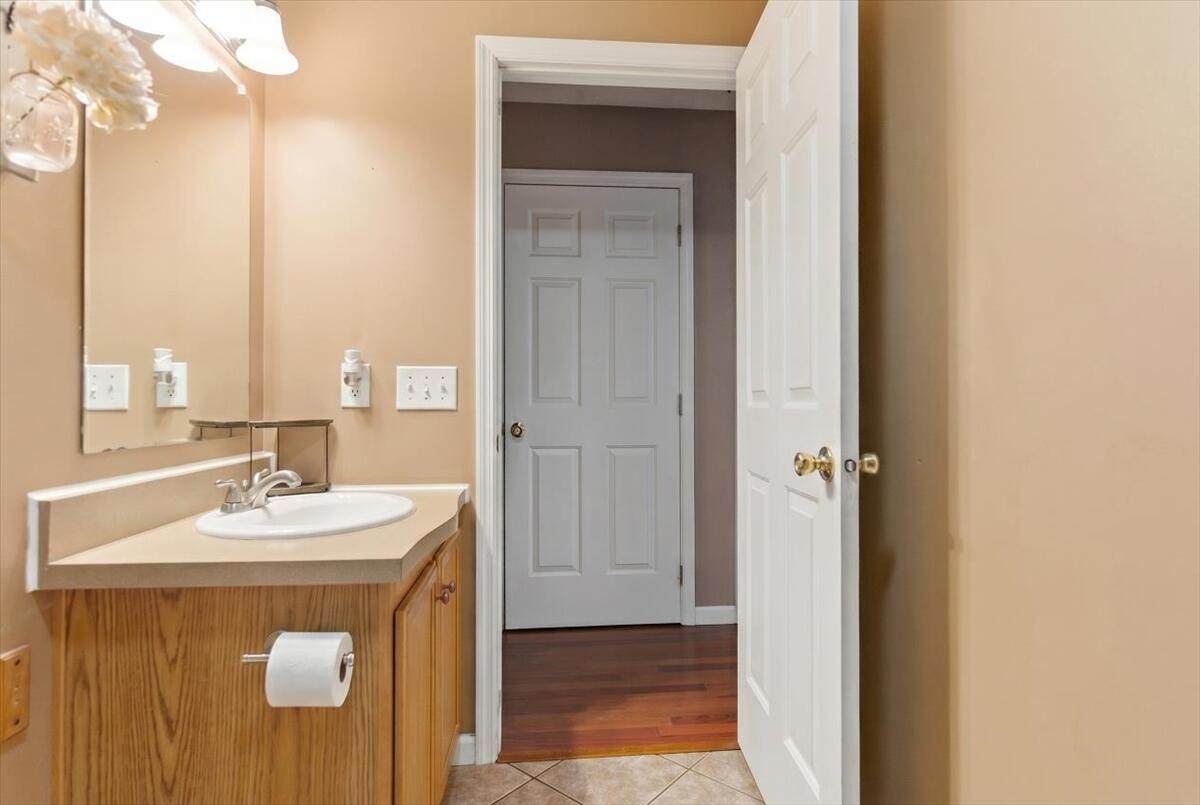 244 Back Street Monmouth, ME 04265 - Photo 24 of 53 46-11_bathroom_2_b