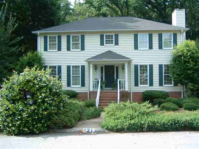 121 Wallingford Road Greenville, SC 29609 - Photo 1 of 25 Gallery Image 1