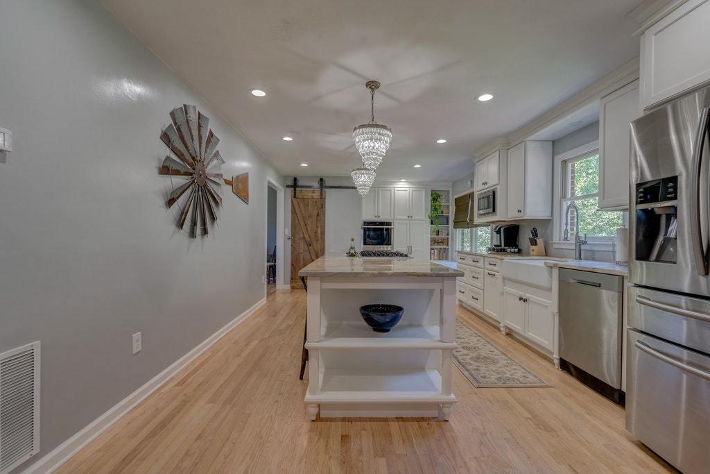 402 Winesap Road Roanoke, VA 24019 - Photo 12 of 47 014-313581-DSC02053_4_5_7759480