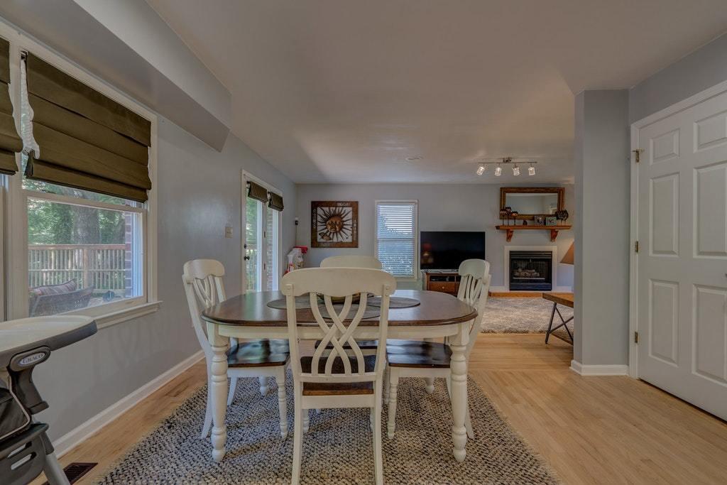 402 Winesap Road Roanoke, VA 24019 - Photo 13 of 47 015-313581-DSC02056_7_8_7759481
