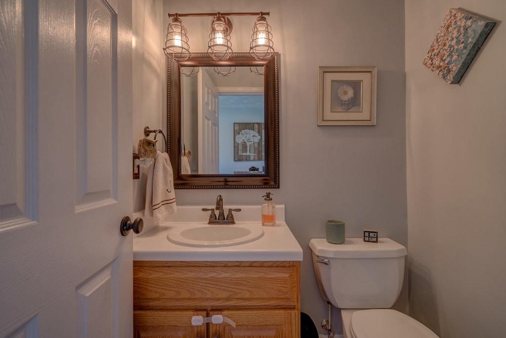 402 Winesap Road Roanoke, VA 24019 - Photo 18 of 47 005-313581-DSC02023_4_5_7759471