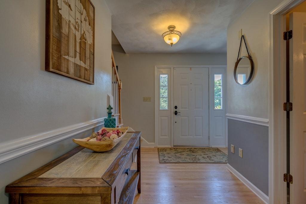 402 Winesap Road Roanoke, VA 24019 - Photo 3 of 47 004-313581-DSC02020_1_2_7759470