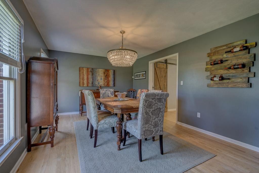 402 Winesap Road Roanoke, VA 24019 - Photo 4 of 47 006-313581-DSC02026_7_8_7759472