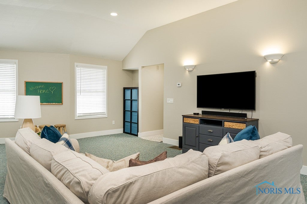 2420 Hempstead Road Toledo, OH 43606 - Photo 41 of 50 Gallery Image 41
