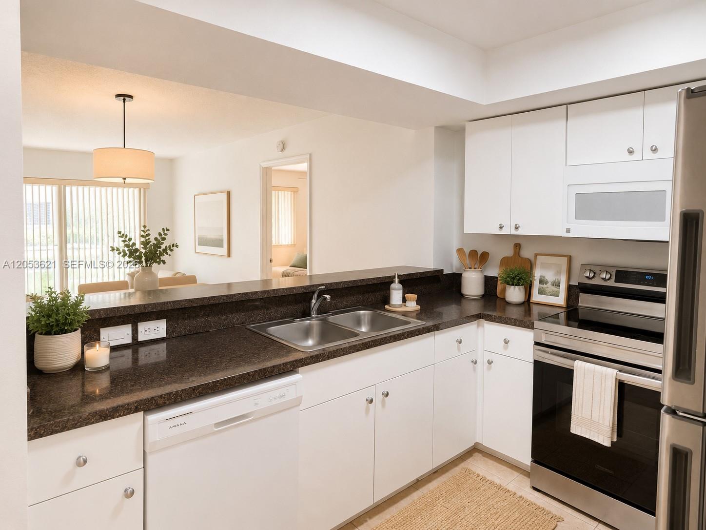 440 South Park Road, Unit 109 Hollywood, FL 33021 - Photo 4 of 24