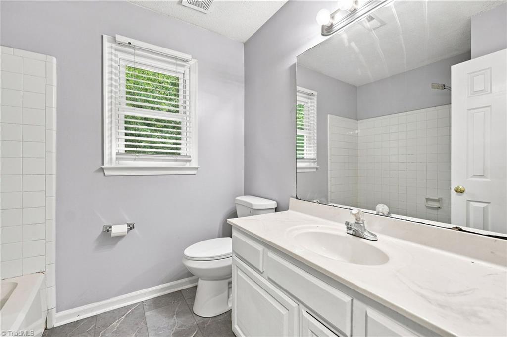2603 Castle Croft Road Greensboro, NC 27407 - Photo 12 of 39 Gallery Image 12