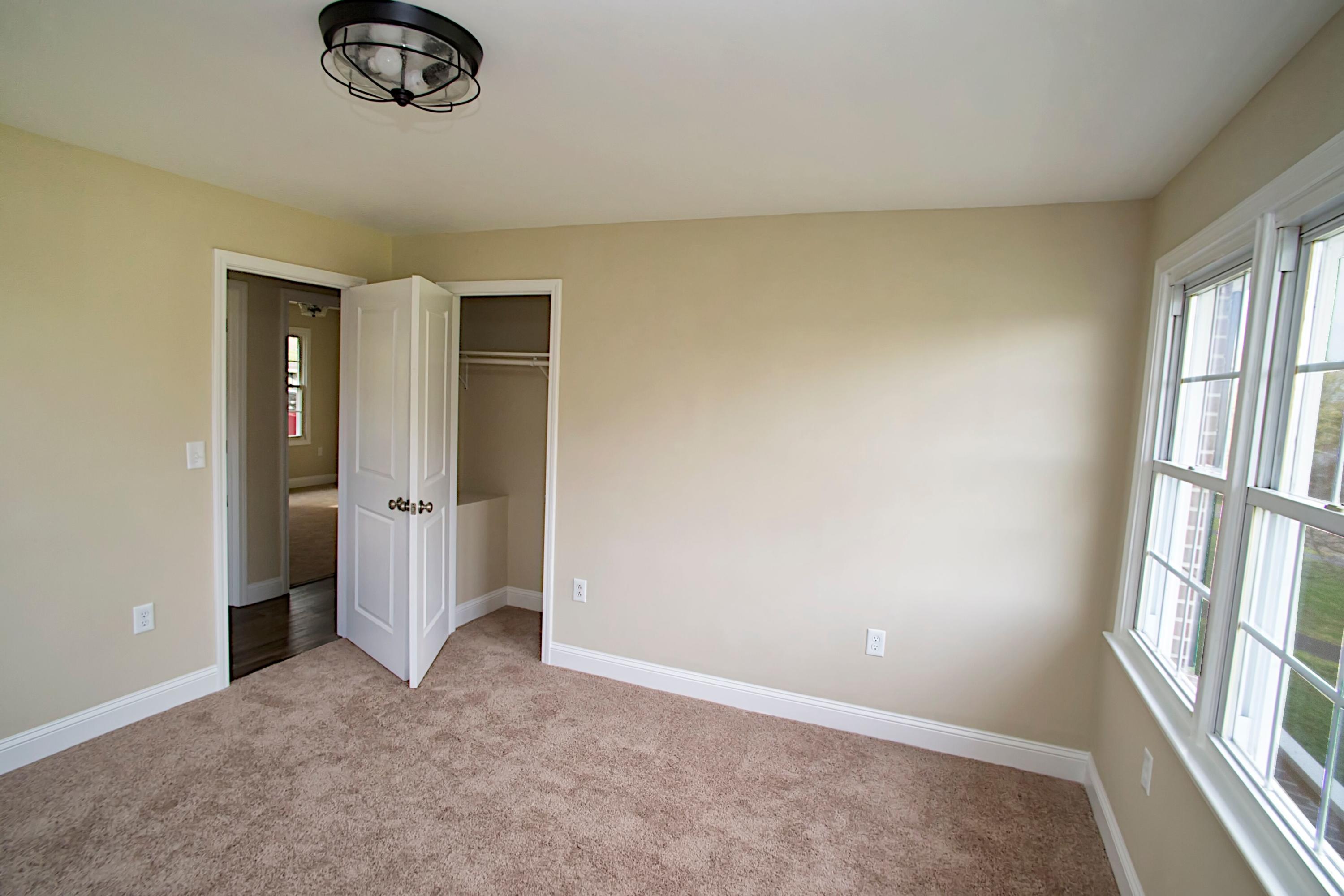 565 Sycamore Street Glade Spring, VA 24340 - Photo 31 of 33 3