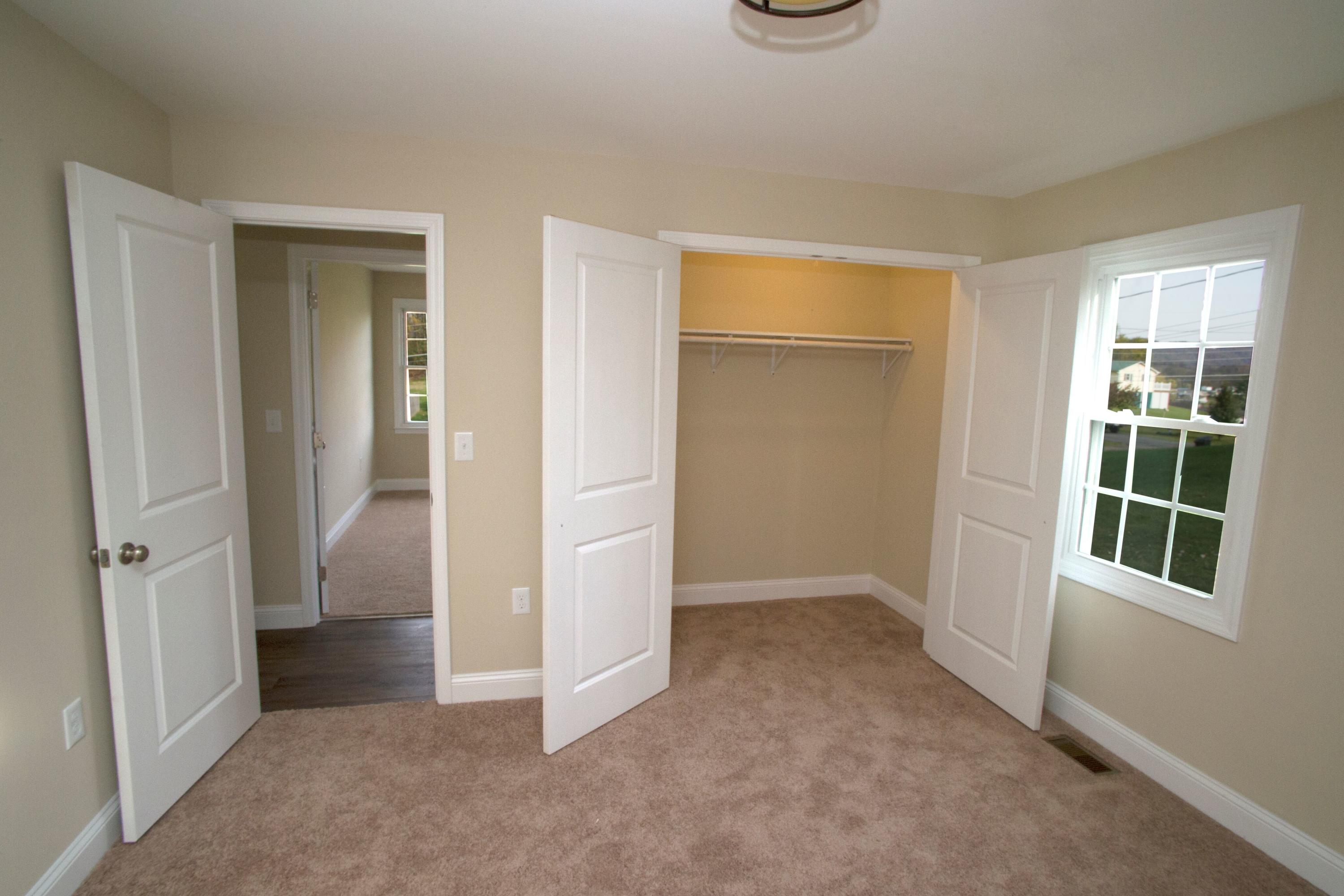 565 Sycamore Street Glade Spring, VA 24340 - Photo 33 of 33 5