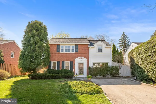 $879,000 | 137 Barcladen Road, Bryn Mawr, PA 19010
