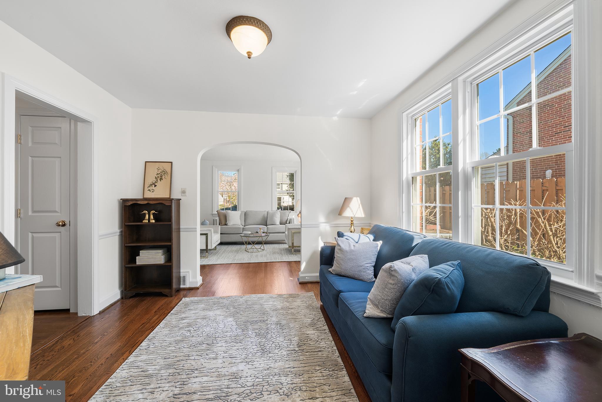 137 Barcladen Road Bryn Mawr, PA 19010 - Photo 8 of 36 Gorgeous refinished hardwood floors