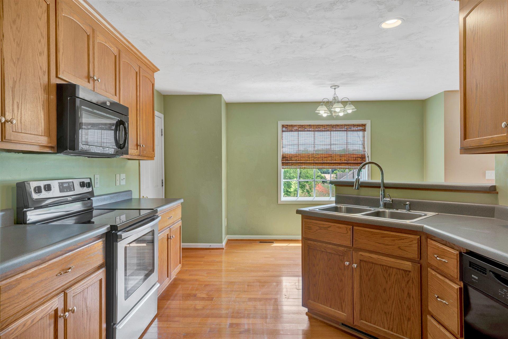 3758 Horseshoe Bend Road Goodview, VA 24095 - Photo 12 of 32 10-Shows Great-13