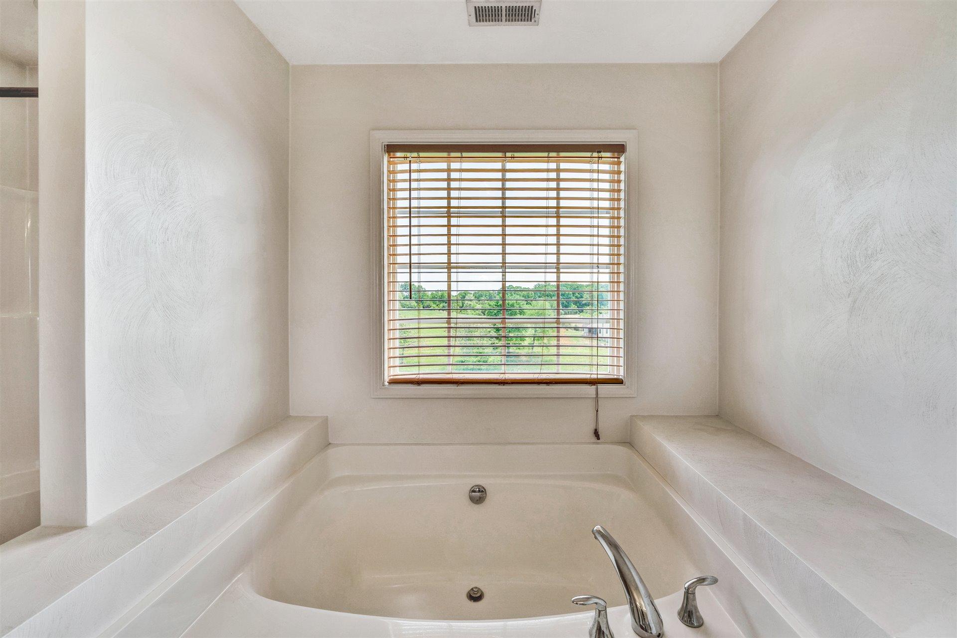 3758 Horseshoe Bend Road Goodview, VA 24095 - Photo 23 of 32 28-Shows Great-32