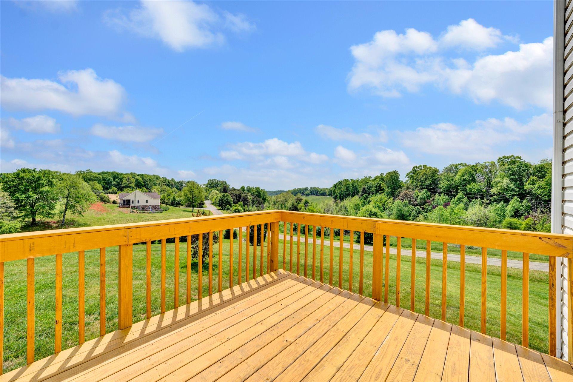 3758 Horseshoe Bend Road Goodview, VA 24095 - Photo 5 of 32 17-Shows Great-21