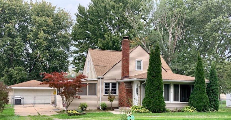 47730 Forbes Street Chesterfield, MI 48047 - Photo 2 of 21