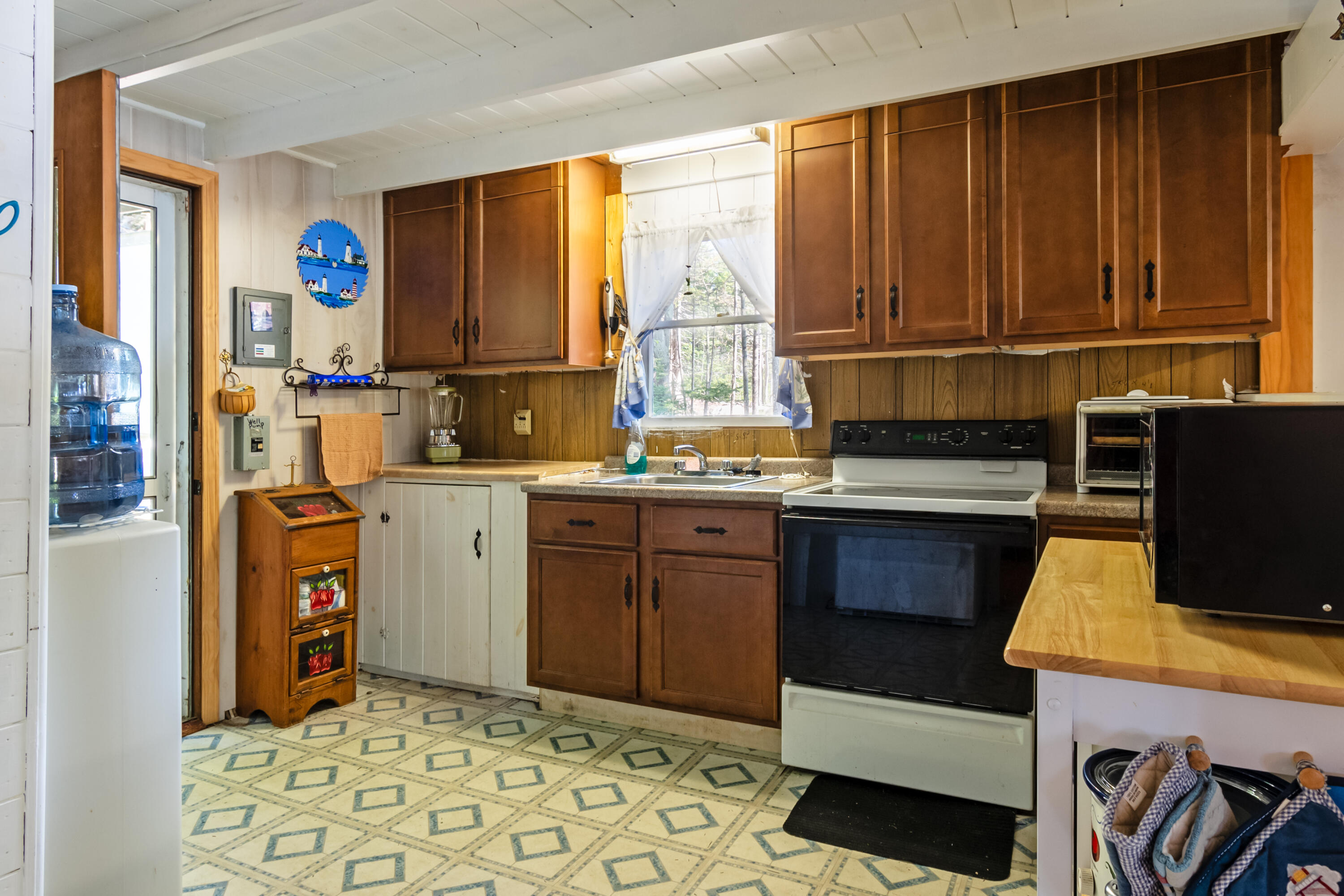 252 Gun Point Road Harpswell, ME 04079 - Photo 15 of 18 .