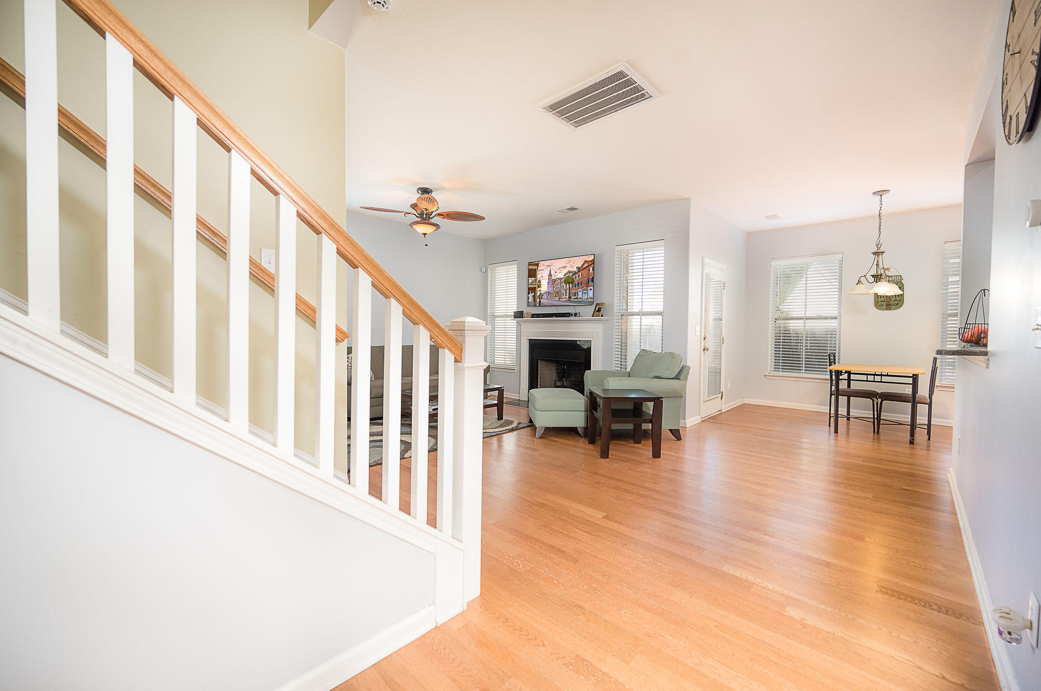 109 Old Jackson Road Goose Creek, SC 29445 - Photo 7 of 32 Foyer