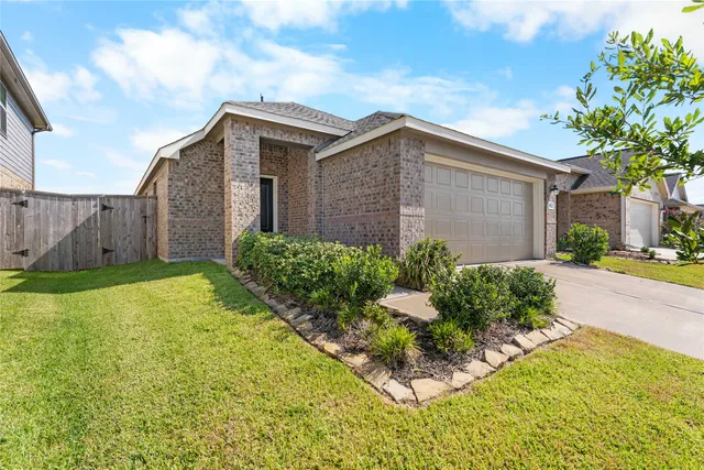 $235,000 | 23922 Steep Climb Drive, Hockley, TX 77447