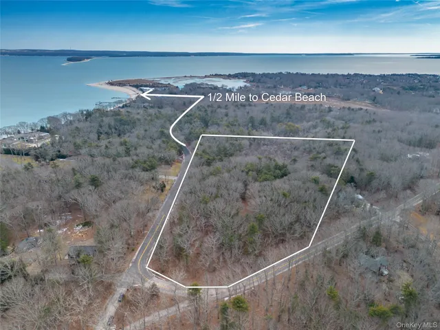 $1,499,000 | 11200 North Bayview Road, Southold, NY 11971