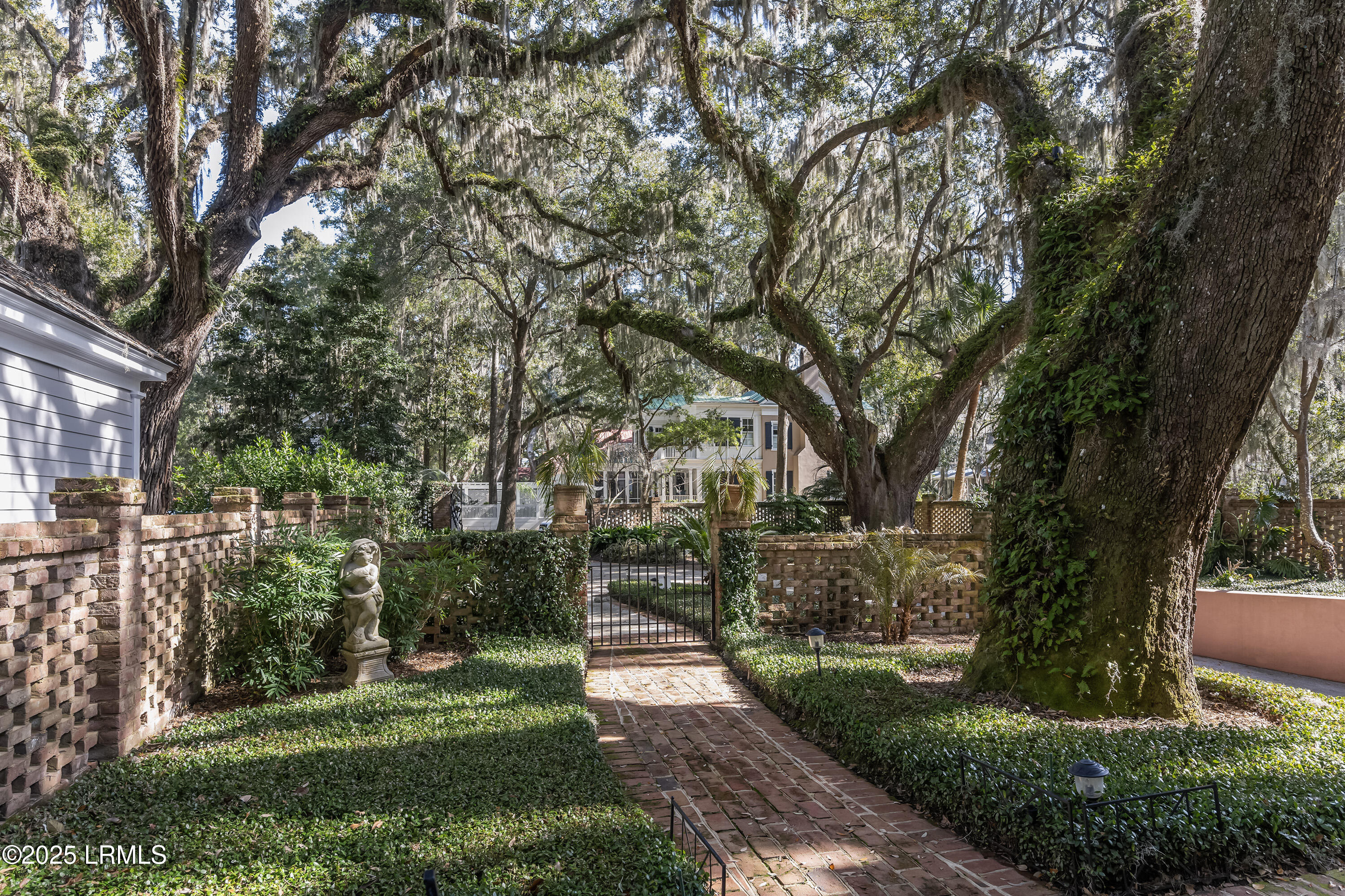 3 Waterside Drive Beaufort, SC 29907 - Photo 3 of 53 Waterside 3_06