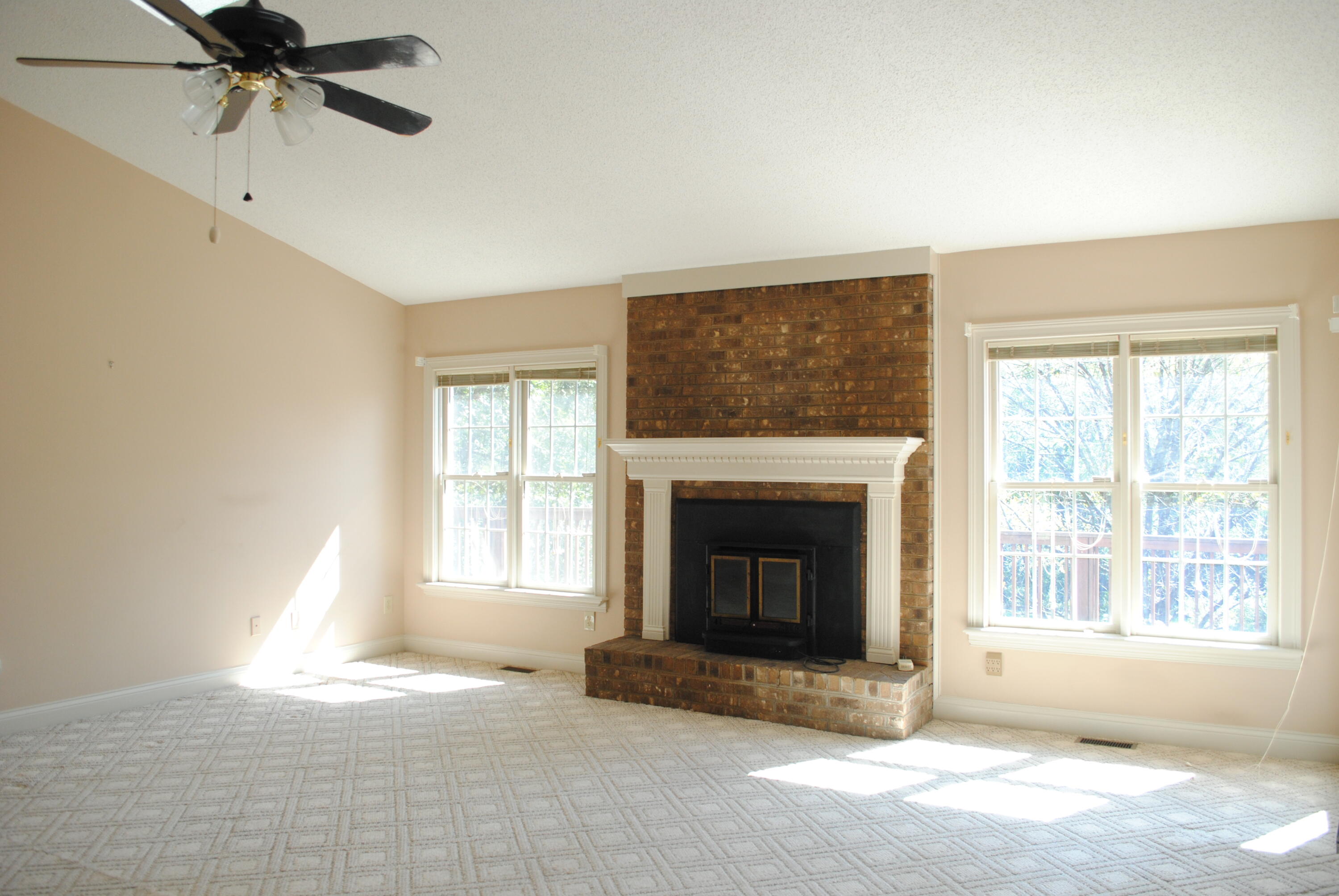 240 Roberts Road Versailles, KY 40383 - Photo 13 of 32 DSC_0644