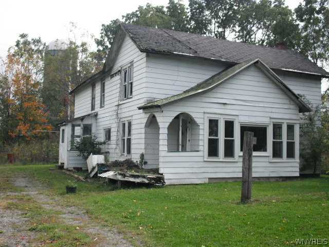 9751 Simonds Road Darien, NY 14036 - Photo 1 of 1 Exterior Front