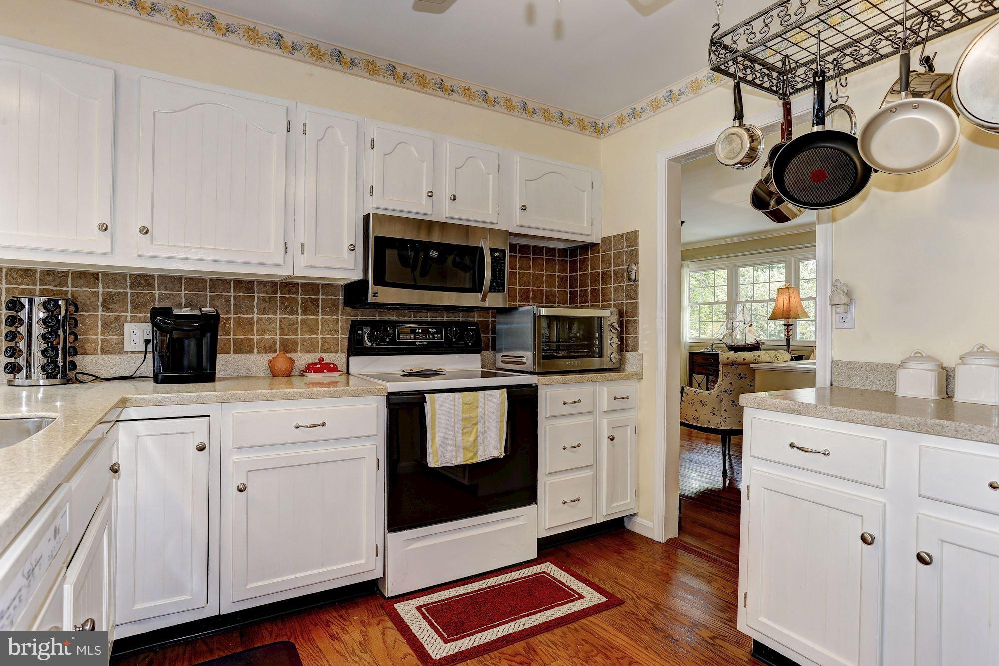 440 Ruth Road Arnold, MD 21012 - Photo 11 of 30 Kitchen