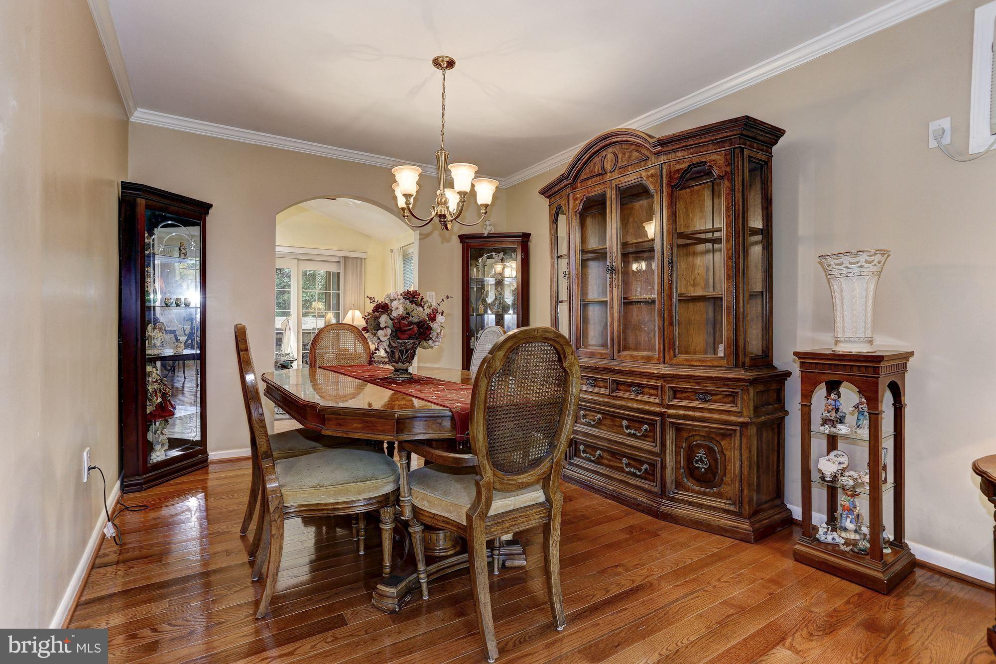 440 Ruth Road Arnold, MD 21012 - Photo 9 of 30 Dining Room