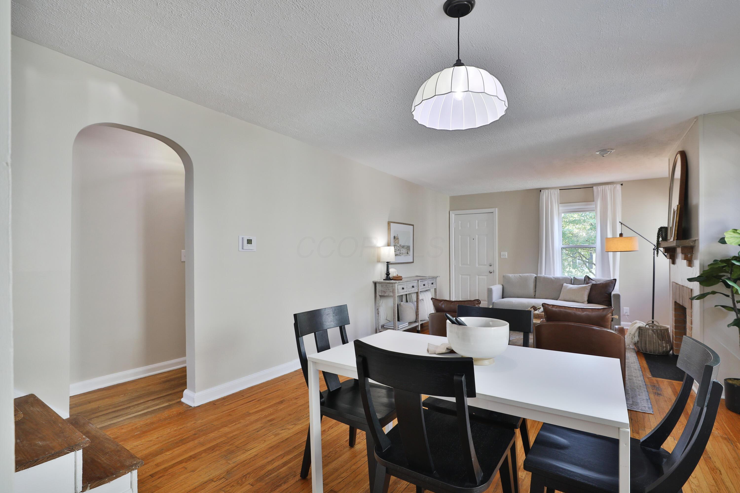 580 Tibet Road Columbus, OH 43202 - Photo 12 of 42 Great Room